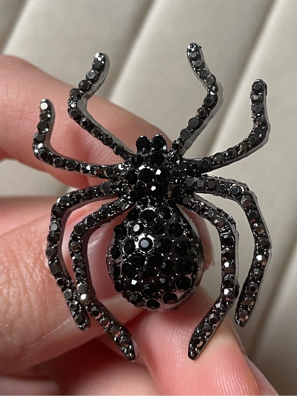 NEW Black Crystal Spider Brooch B07-01
